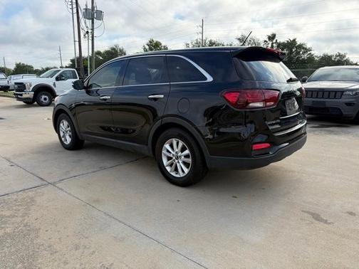 2019 Kia Sorento L