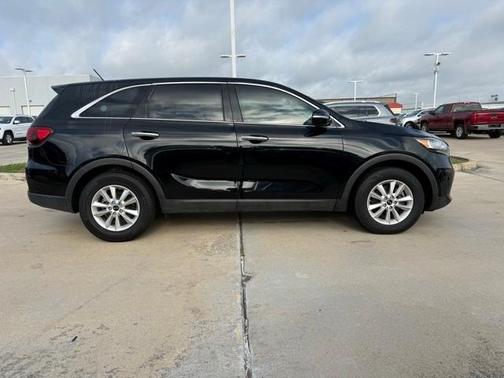 2019 Kia Sorento L