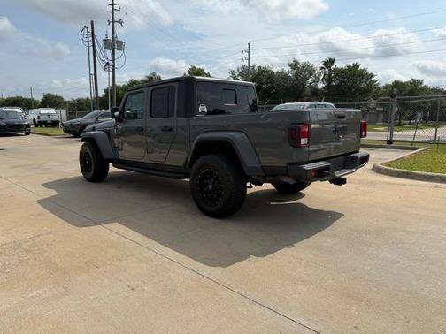 2021 Jeep Gladiator Sport