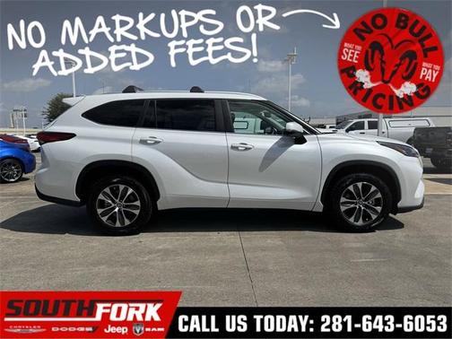 2023 Toyota Highlander LE