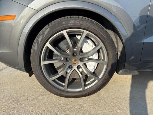 2020 Porsche Cayenne Turbo