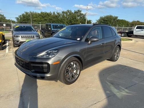 2020 Porsche Cayenne Turbo