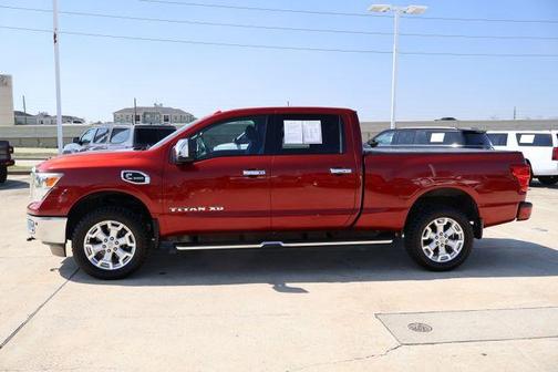 2016 Nissan Titan XD SL