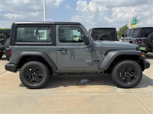 2025 Jeep Wrangler Sport