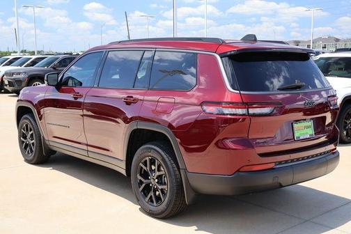 Velvet Red Pearlcoat 2026 Jeep Grand Cherokee L Laredo