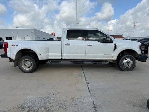 2017 Ford F-350 Lariat Super Duty