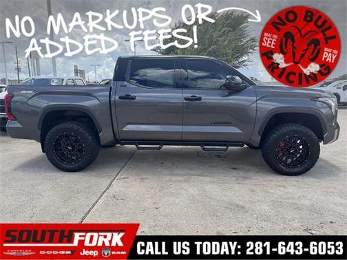 2022 Toyota Tundra SR5