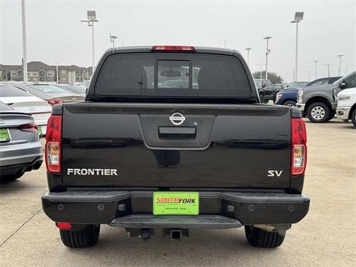 2021 Nissan Frontier SV