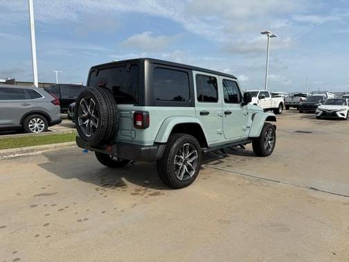 2024 Jeep Wrangler 4xe Sport