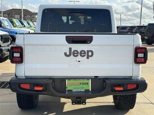 2026 Jeep Gladiator Mojave