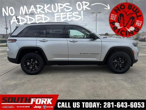 2025 Jeep Grand Cherokee Laredo