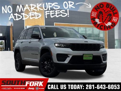 2025 Jeep Grand Cherokee Laredo