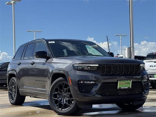 2025 Jeep Grand Cherokee Summit