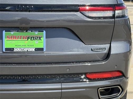 2025 Jeep Grand Cherokee Summit