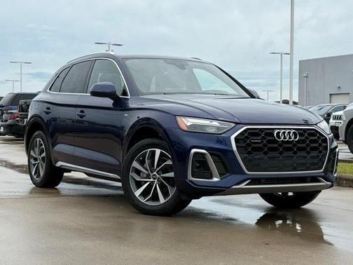 2022 Audi Q5 45 S line quattro Premium