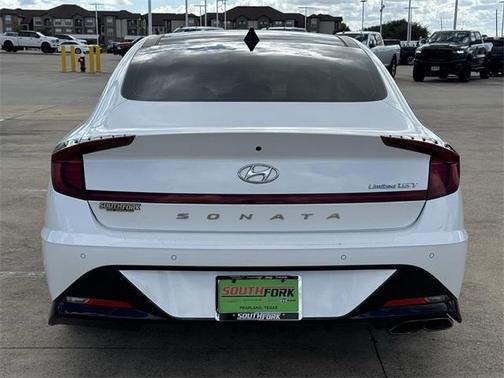 2022 Hyundai SONATA Limited