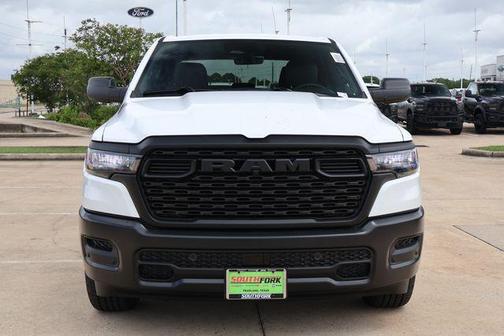 Bright White Clearcoat 2026 RAM 1500 Tradesman