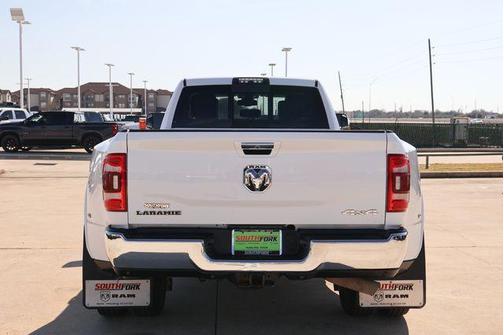 2021 RAM 3500 Laramie