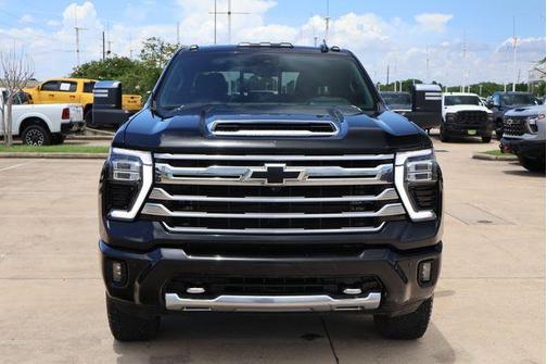 Black 2024 Chevrolet Silverado 2500 High Country