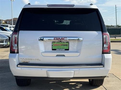 2020 GMC Yukon XL Denali