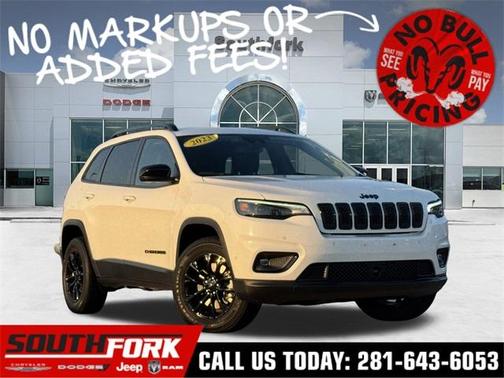 2023 Jeep Cherokee Altitude Lux