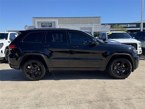2021 Jeep Grand Cherokee Laredo