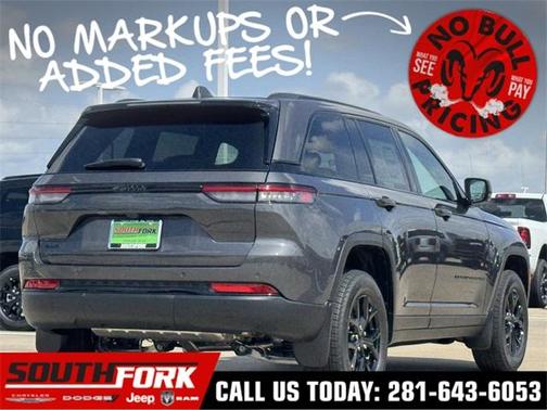 2025 Jeep Grand Cherokee Laredo