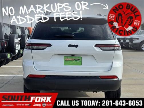 2025 Jeep Grand Cherokee L Laredo