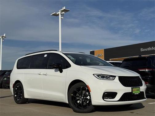 2026 Chrysler Pacifica Limited