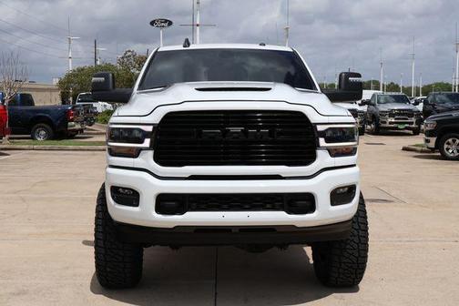 Bright White Clearcoat 2023 RAM 2500 Laramie