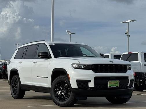 2025 Jeep Grand Cherokee L Laredo