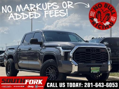 2022 Toyota Tundra SR5