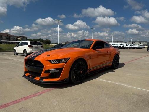 2021 Ford Shelby GT500 Base