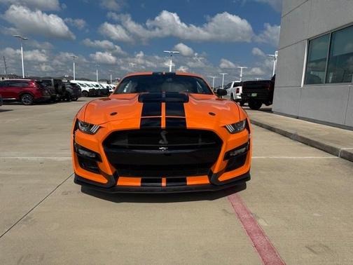 2021 Ford Shelby GT500 Base