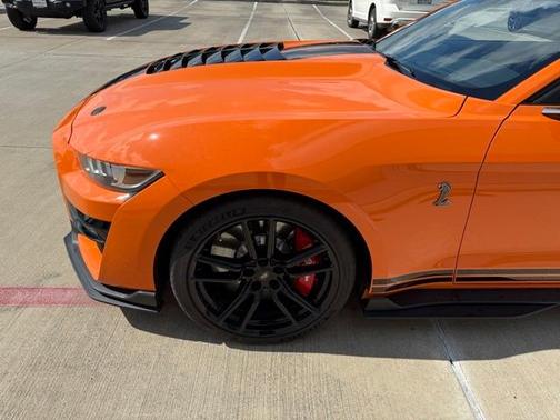 2021 Ford Shelby GT500 Base