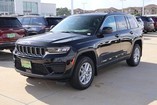 Diamond Black 2026 Jeep Grand Cherokee Laredo X