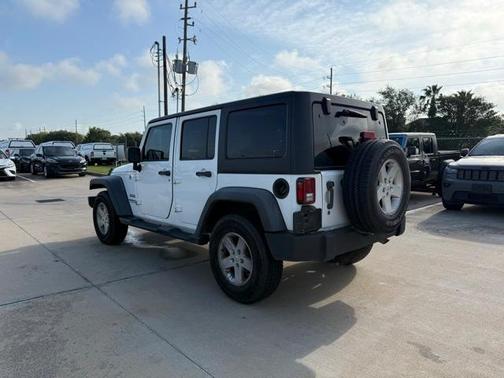 2016 Jeep Wrangler Unlimited Sport