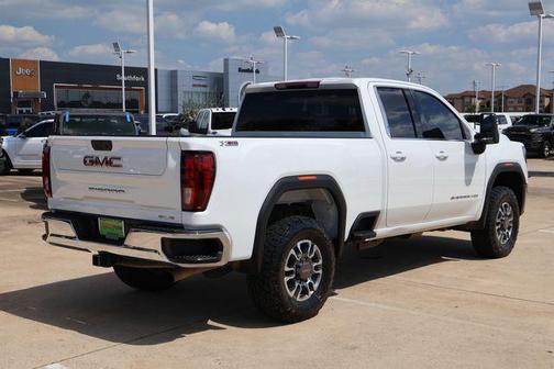 Summit White 2024 GMC Sierra 2500 SLE