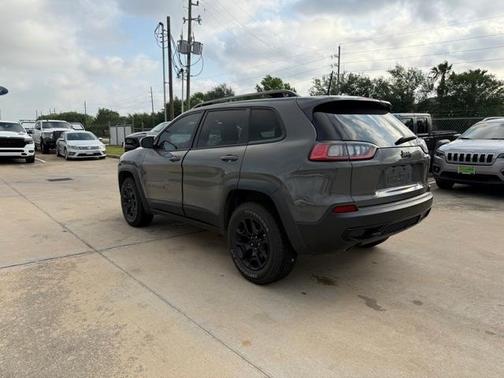 2022 Jeep Cherokee X