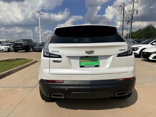 2021 Cadillac XT4 Sport