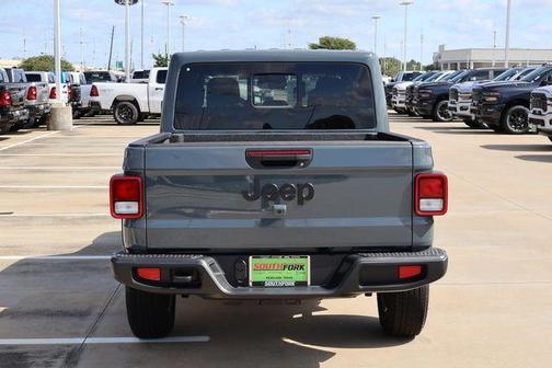 Anvil Clearcoat 2026 Jeep Gladiator Sport