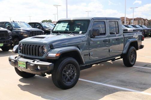 Anvil Clearcoat 2026 Jeep Gladiator Sport