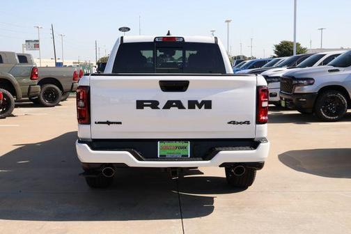 Bright White Clearcoat 2026 RAM 1500 Big Horn/Lone Star