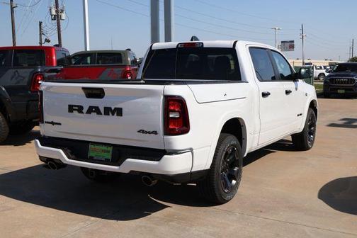 Bright White Clearcoat 2026 RAM 1500 Big Horn/Lone Star