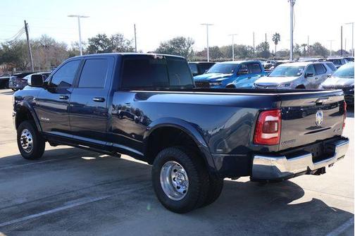 2022 RAM 3500 Laramie