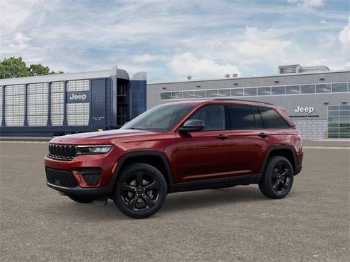 2025 Jeep Grand Cherokee Laredo