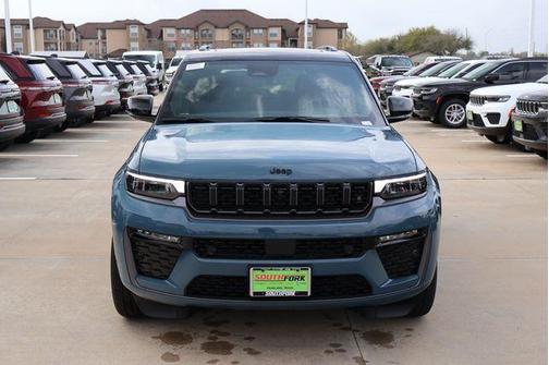 2026 Jeep Grand Cherokee Summit