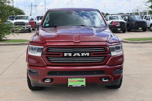 Delmonico Red Pearlcoat 2022 RAM 1500 Laramie