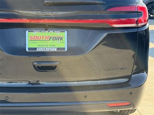 2026 Chrysler Pacifica Limited