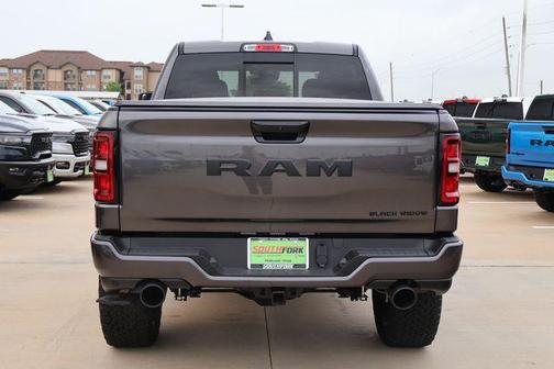 Granite Crystal Clearcoat Metallic 2026 RAM 1500 Big Horn/Lone Star